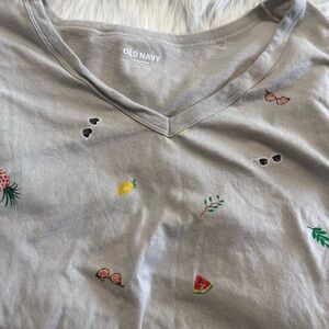 Old Navy Tee Shirt